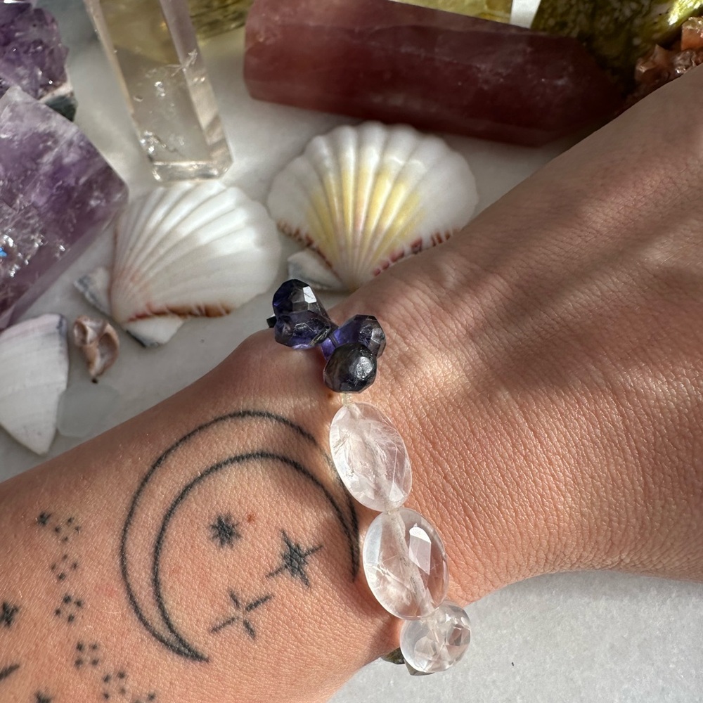 Mixed Gemstone Labradorite, Iolite, Quartz Beaded Stretch Bracelet